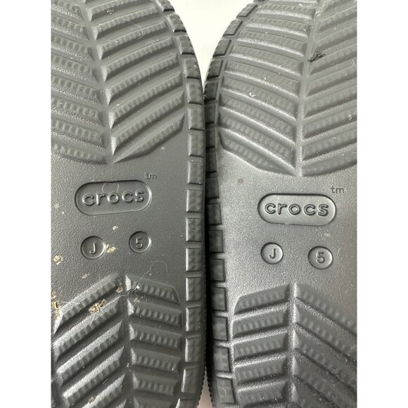 Crocs Black Slide Sandals Womens J5 Comfortable Lightweight Slip-On Rubber Shoes - Picture 5 of 5